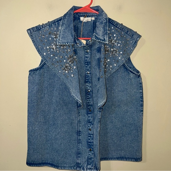 NWT Anthropologie Let Me Be Denim Rhinestone Vest Flutter Sleeve Embellished Top - Picture 2 of 5